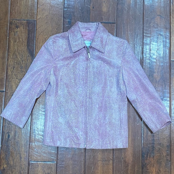 Pink leather jacket - Picture 4 of 6